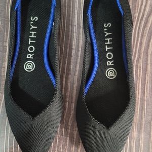 ROTHY'S The Point Black Knit Fabric Pointy toe Ballet Flats Shoes SIZE 8